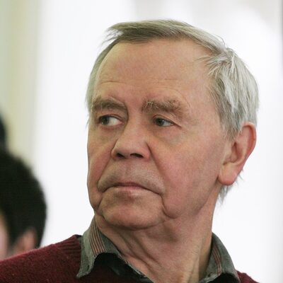 Валентин Распутин