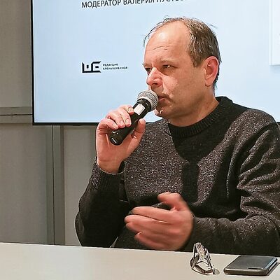 Роман Сенчин