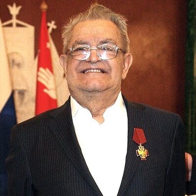 Фазиль Искандер