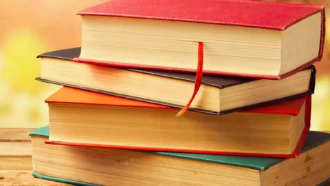 Разноцветные книги